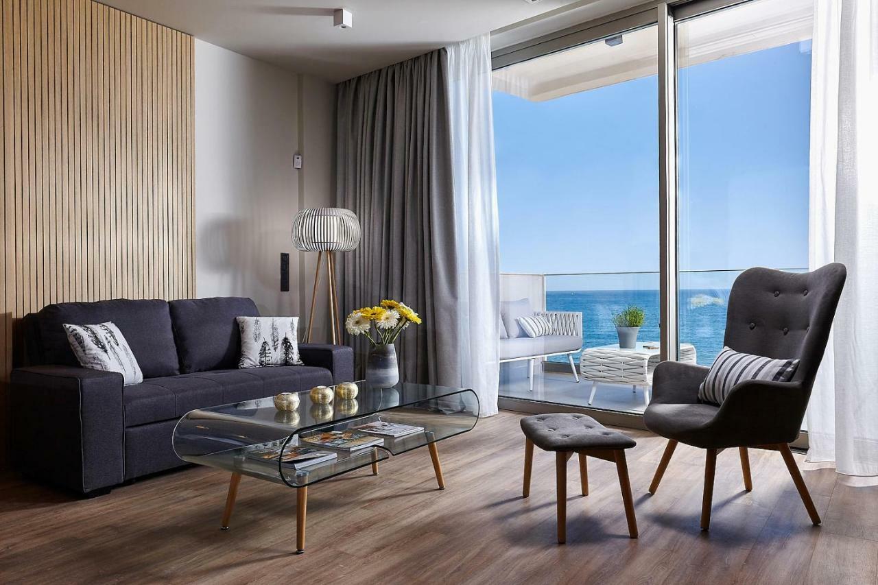 Seafront Apartments By Myseasight 헐소니소스 외부 사진