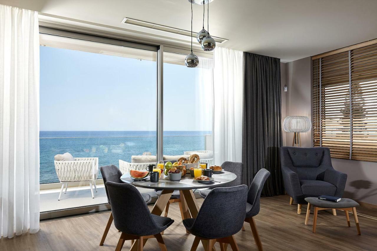 Seafront Apartments By Myseasight 헐소니소스 외부 사진